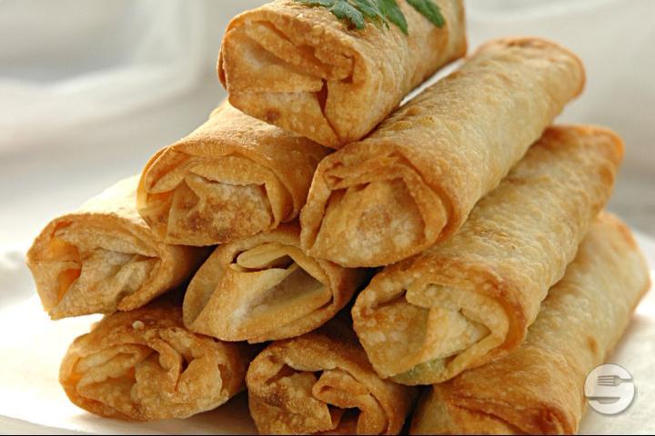 Vegetables Rolls - Bombay Delice Downtown