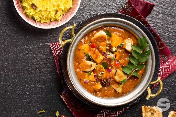 Vindaloo Chicken - Bombay Delice Downtown