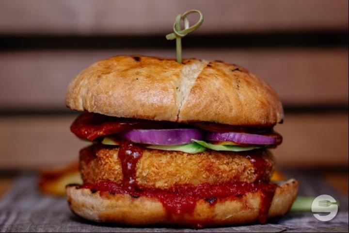The Top Chicken - Top To Go Burger