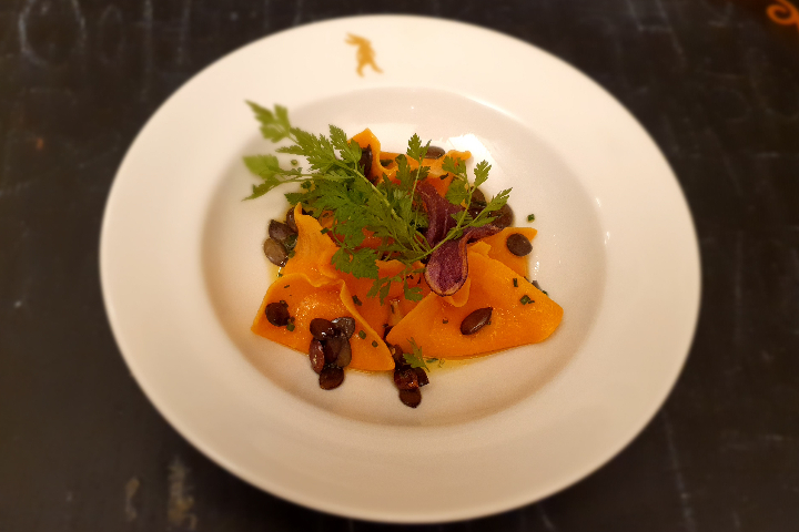Hausgemachte Kürbis-Mascarpone-Ravioli - Lapin