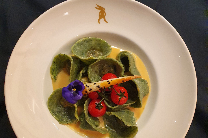 Hausgemachte Tortelloni gefüllt mit Tomaten (der Geheimtipp) - Lapin