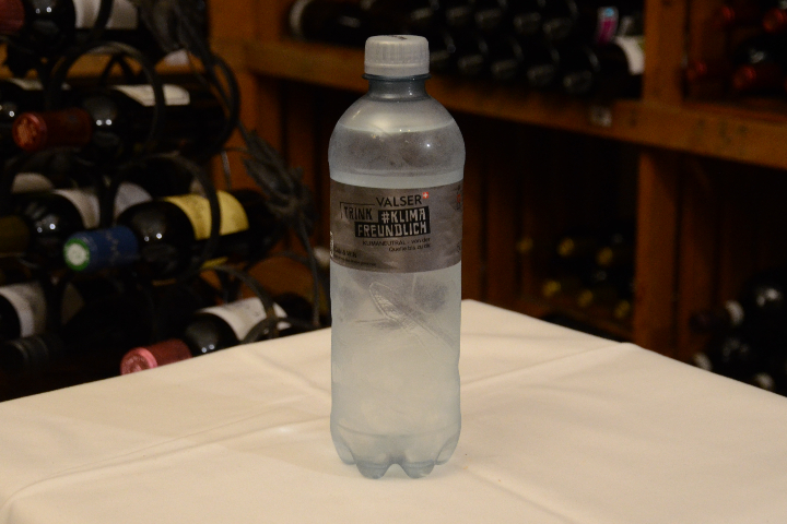 Valser Silence, Mineralwasser ohne Kohlensäure, 45 cl PET - Lapin Cellar