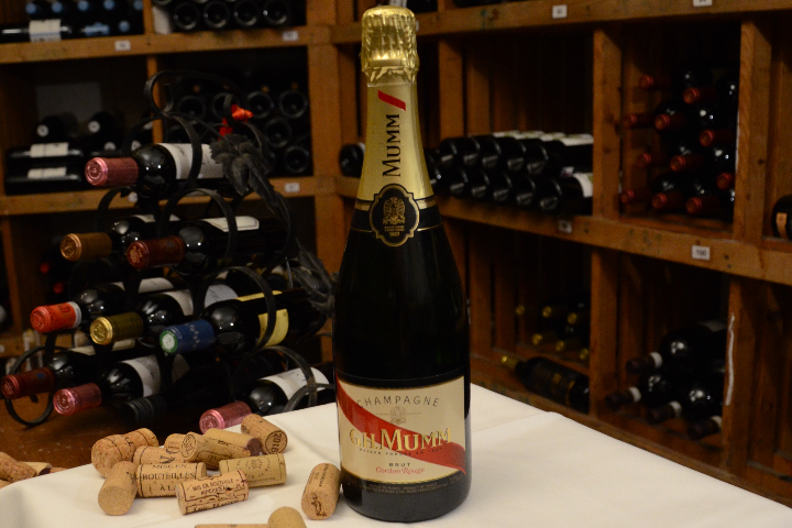 Champagne, Mumm Cordon-Rouge (F) 75cl - Lapin Cellar