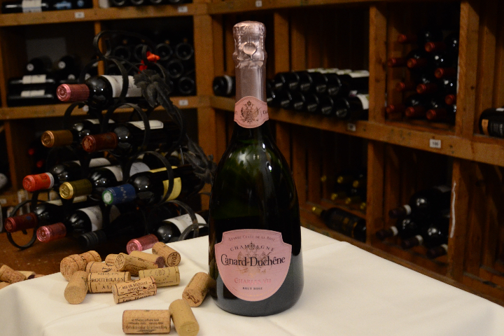 Champagne Canard Duchêne, Charles VII Grand Cuvée Rosé (F) 75cl - Lapin Cellar