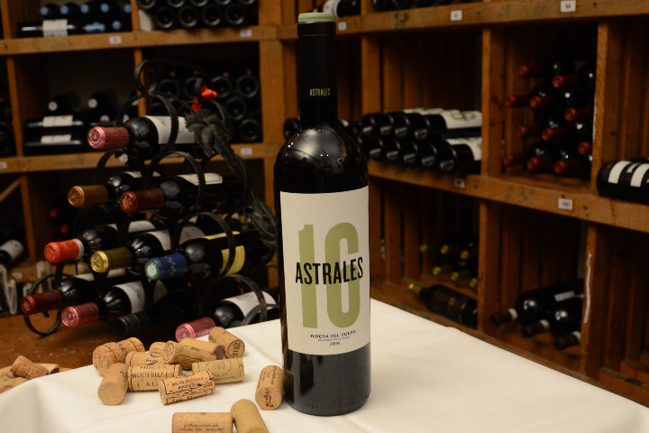 Astrales, 2017 DOC, Bodegas los Astrales, Ribera del Duero (E) 75cl - Lapin Cellar