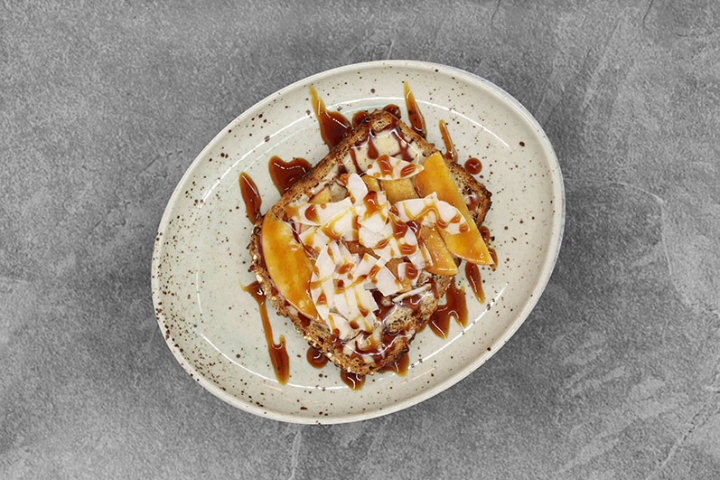 APPLE ALMOND TOAST - Beetnut