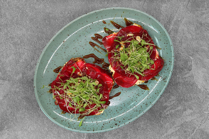 CHEESE & BEETS TOAST - Beetnut