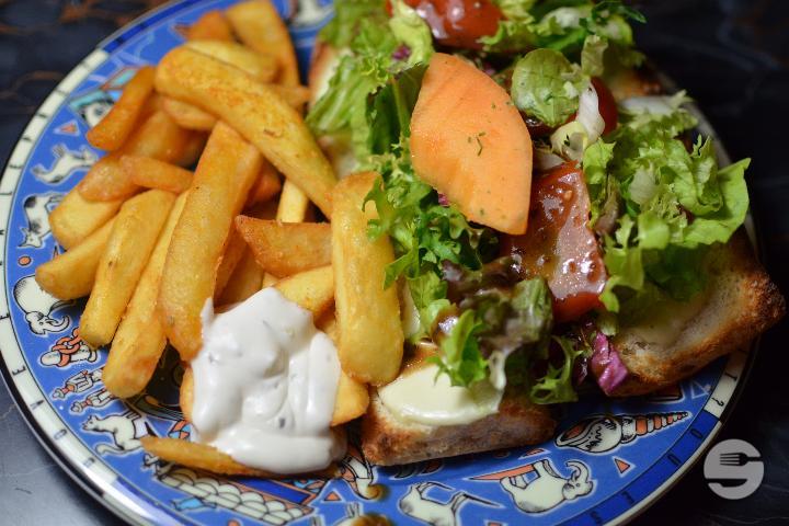 Big Blue Sandwich - Bleu Café