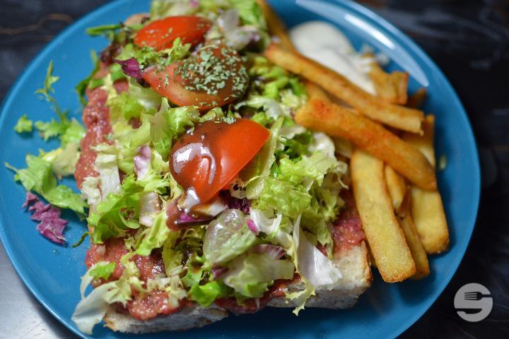 Blue Country Sandwich - Bleu Café