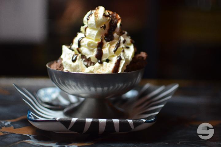 Chocolate Mousse - Bleu Café