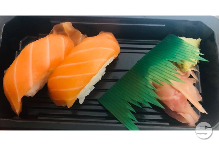 28. Nigiri saumon - Maru Sushi