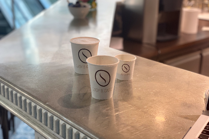 Café - Lady B Caffé