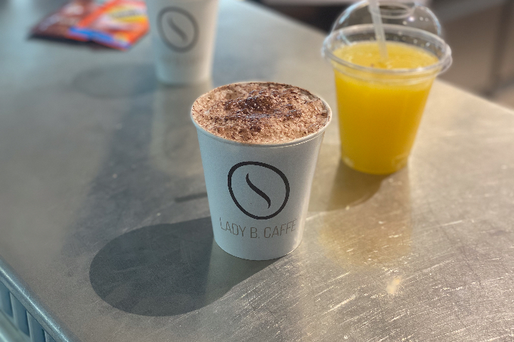 Cappuccino - Lady B Caffé