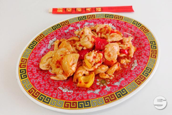Scented And Spicy Chicken - Route De La Soie