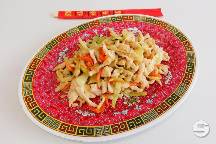 Chicken with Vegetables and Ginger - Route De La Soie
