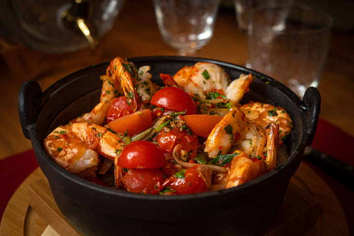 Big Chili Prawns (10Stk.) - Sir Andrew's Restaurant
