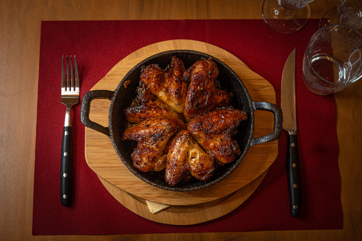 Chicken Wings - Hot - Sir Andrew's Restaurant