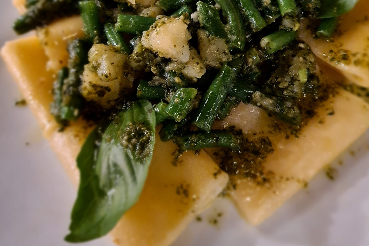 Pasta al pesto Patate Fagiolini - Saxo beach