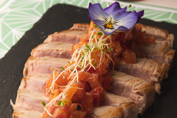 Tataki Atun - Cafe Bel Ami