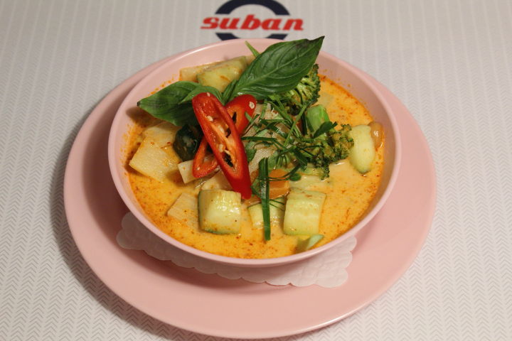 Rotes Curry - SUBAN Thai Eatery