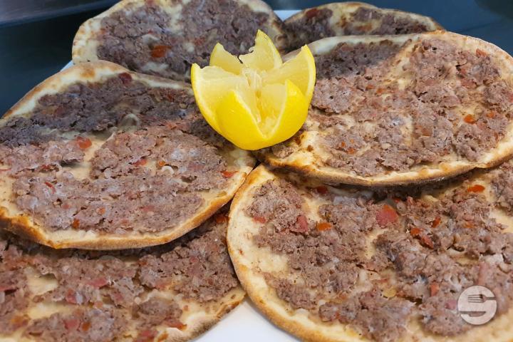 5 Lahme Bi Ajin - Zeitouna