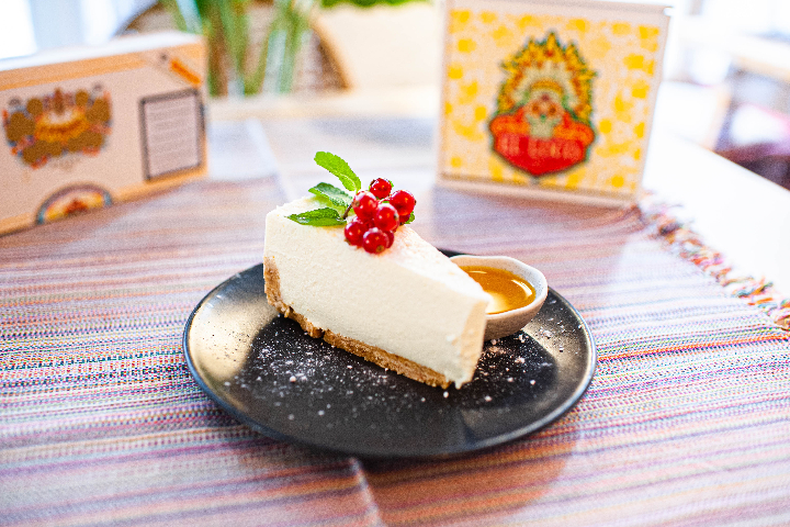 Maracuya Cheesecake - Lucha Libre