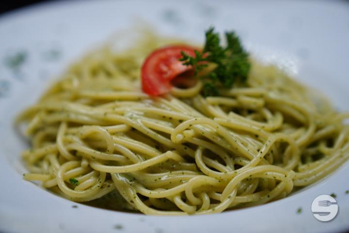 Spaghetti al pesto - La Pergola