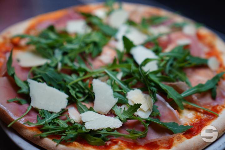 Pizza alla Laura - La Pergola