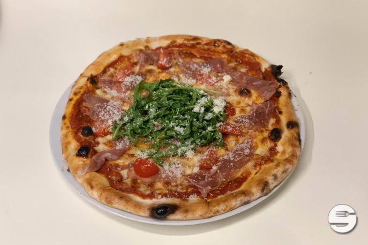 Pizza Rucola - Pomodoro e Mozzarella