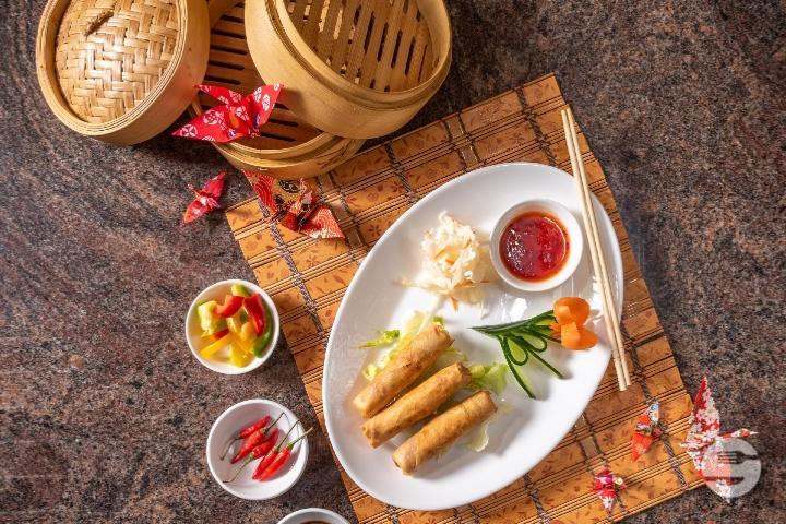 Thai roll - Lotus Restaurant