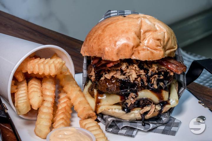 Brothers Classic BBQ Ribeye Burger - Texas Club