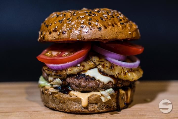 Hawaiian Burger - Texas Club