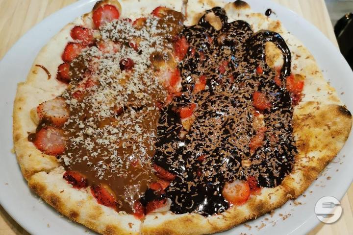 Manoushi Sucré Nutella Banane - Ras Beyrouth