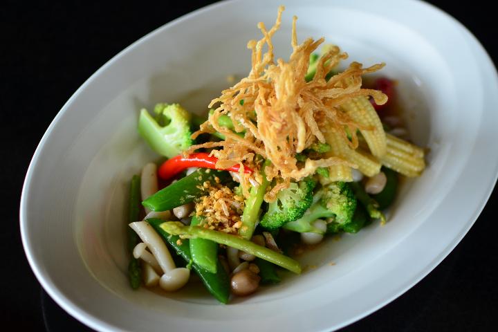 Phad Prag Ruam mit Reis - Krung Thai Restaurant