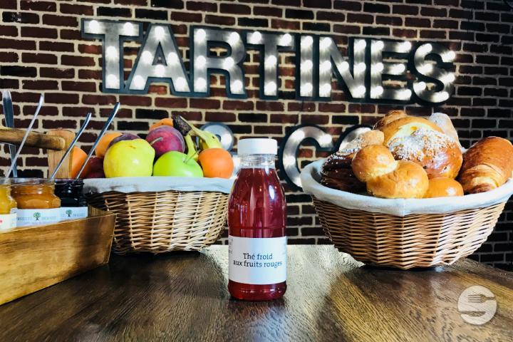 Thé Froid aux Fruits Rouges et Hibiscus - Tartines & Co