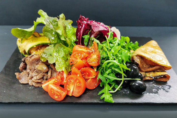 Veggie Salad - Bischero