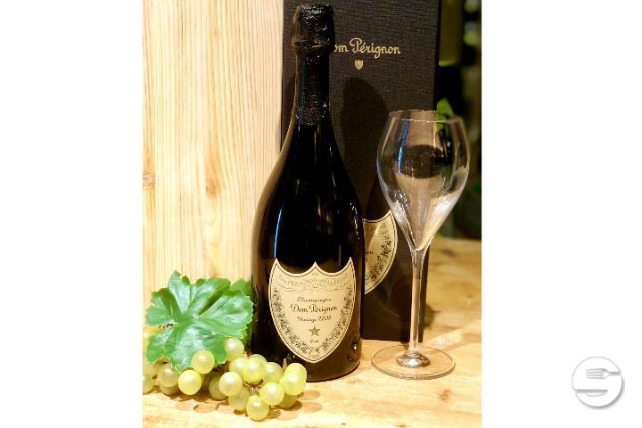 DOM PÉRIGNON Vintage Giftbox - Enoteca Vinarte - Sant'Antonino