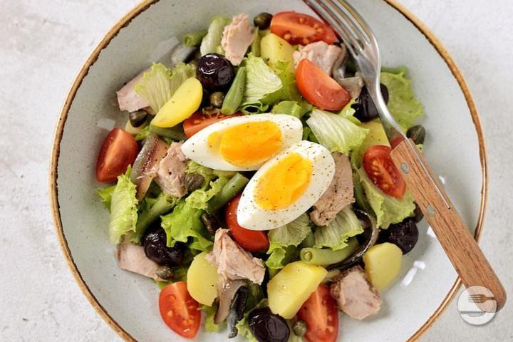 Niçoise Salad - Chez Denis