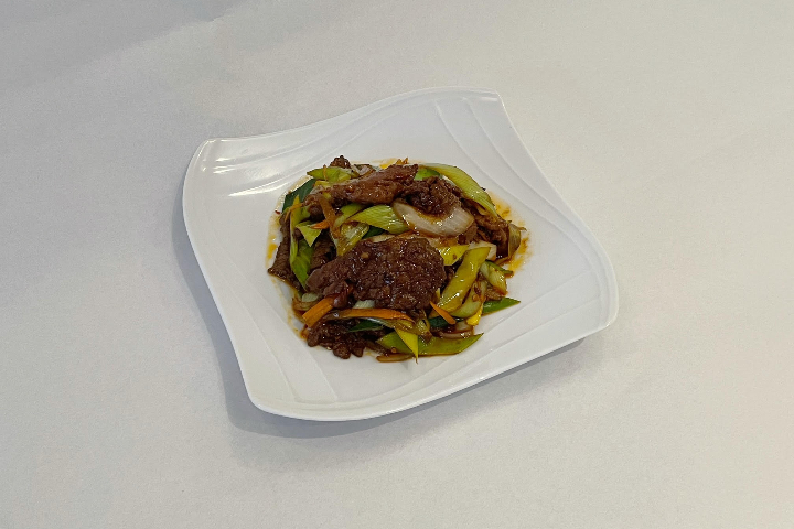 58. Chef's Speciality Beef - Qing Dao Express
