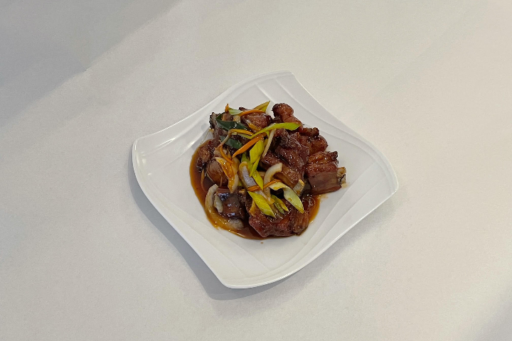 72. Spare Ribs with Pekinese Sauce - Qing Dao Express