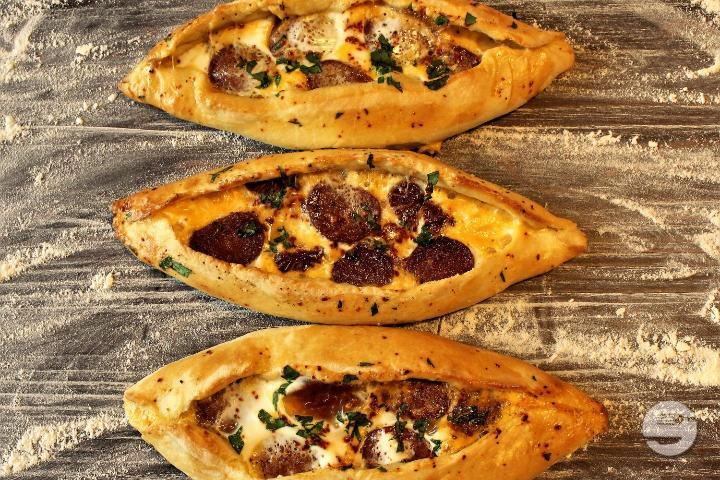 Pide Kebab - La Casa de la Pizza