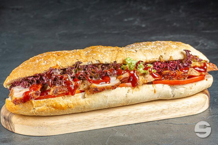 Premium Hot Sandwich Pork Ribs with BBQ Sauce - Migros Restaurant Take Away d'Yverdon