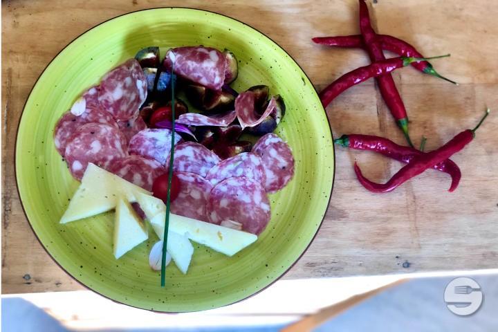 Tagliata salami and local cheese - Ristorante Giardino