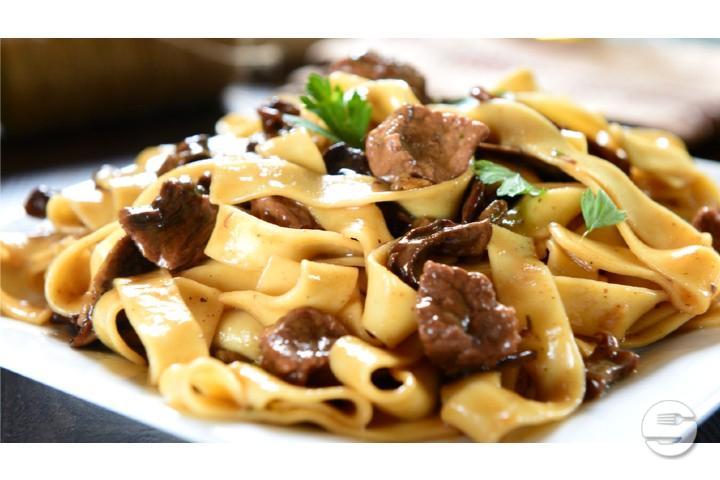 Tagliolini with porcini mushrooms - Ristorante Giardino