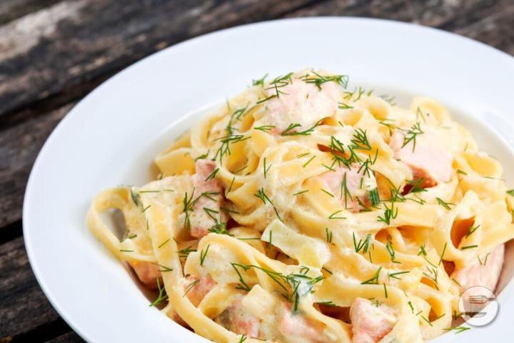 Tagliatelle con salmone - Tranquillo