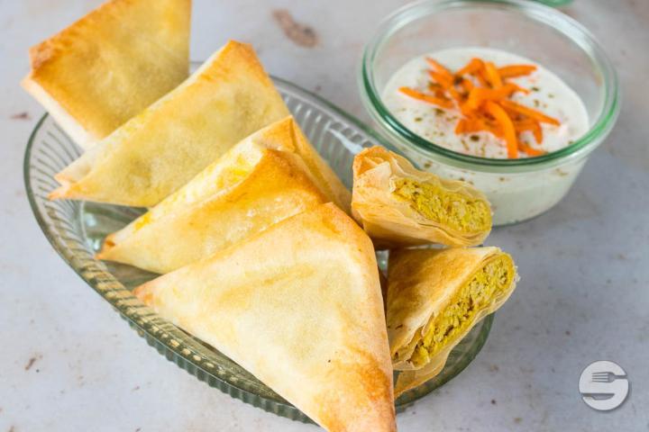 108. Chicken Surry Samosa - Le Lotus