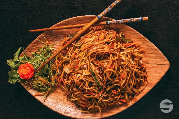 Fried Noodles - Le Lotus