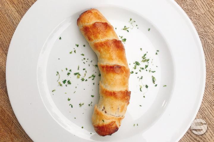 Beer sausage baked in puff pastry - Brauhaus