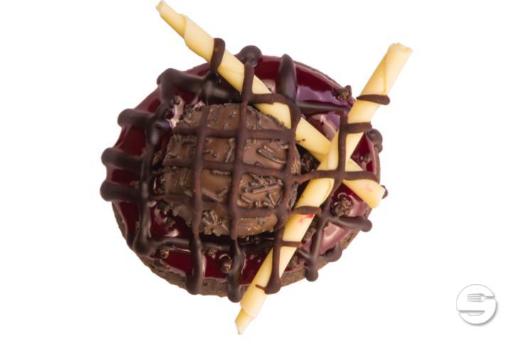 Deluxe Choco Bomb - Dunkin Donuts