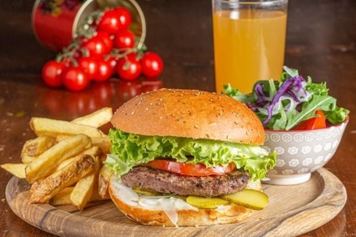 New Yorker Beef Burger - CrazyWolf